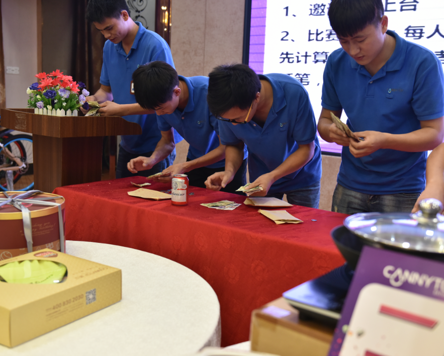 凱立淋浴房:迎中秋慶國慶 暨生日聯(lián)歡會圓滿舉辦